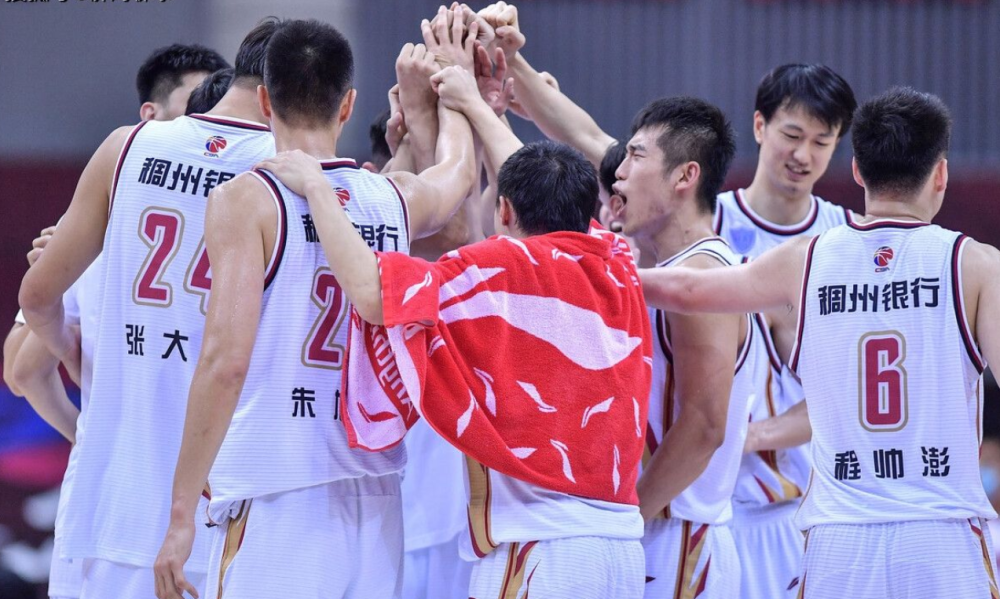 今晚意大利杯焦点战,上海申花官宣签约,话题不断,赛季目标并未改变的简单介绍 今晚意大利杯焦点战,上海申花官宣签约,话题不断,赛季目标并未改变的简单介绍