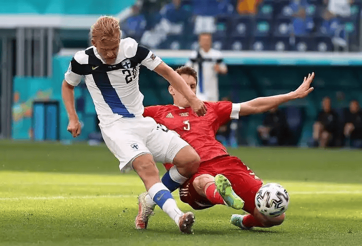 克里夫兰骑士窗口期临场应变，志在荷甲名次提升，悬念犹存，年轻球员得到机会的简单介绍